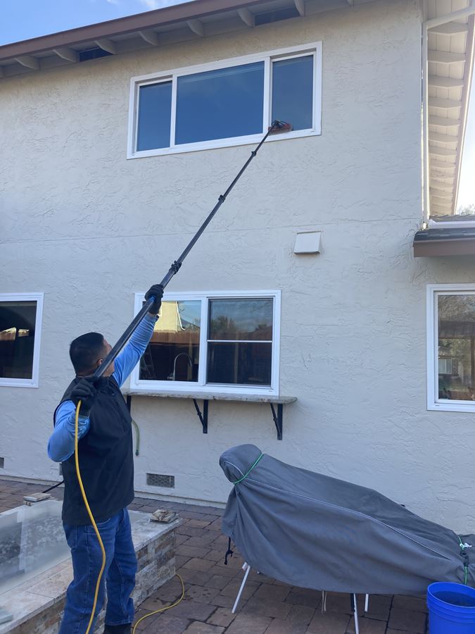 Window cleaning service in Gilroy ca